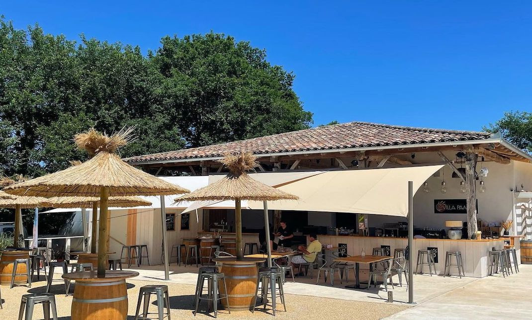 Voile d'ombrage restaurant La Villa Pampa